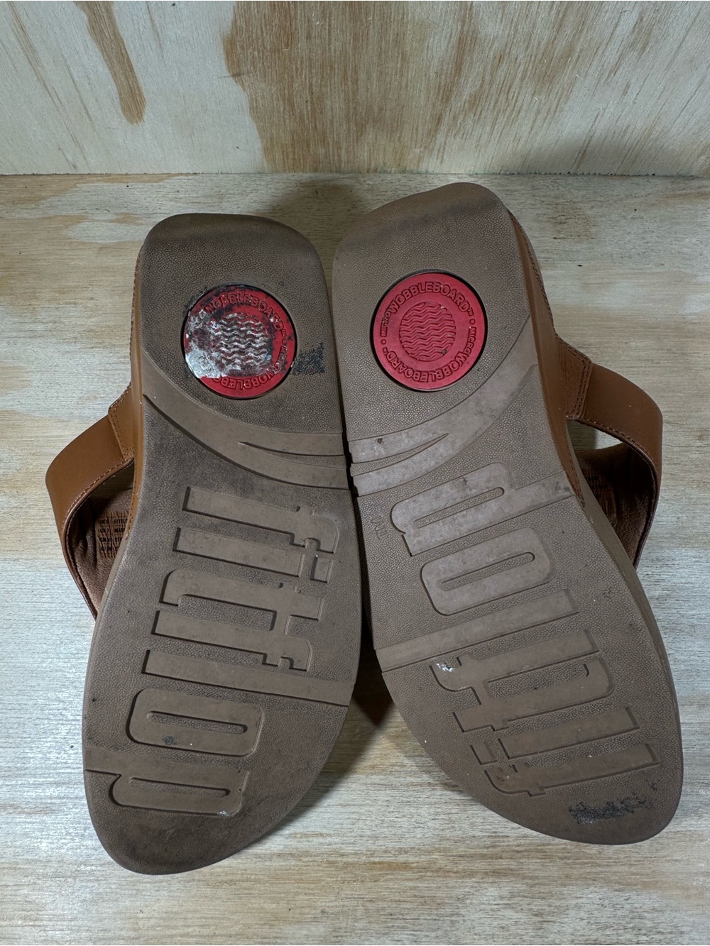 Fitflop Lulu Brown Leather Flip Flop Sandals Women’s Size 7 - Picture 6 of 7